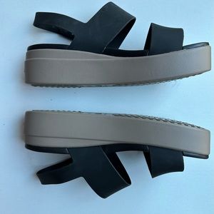 Black and Tan Women's Platform Sandals